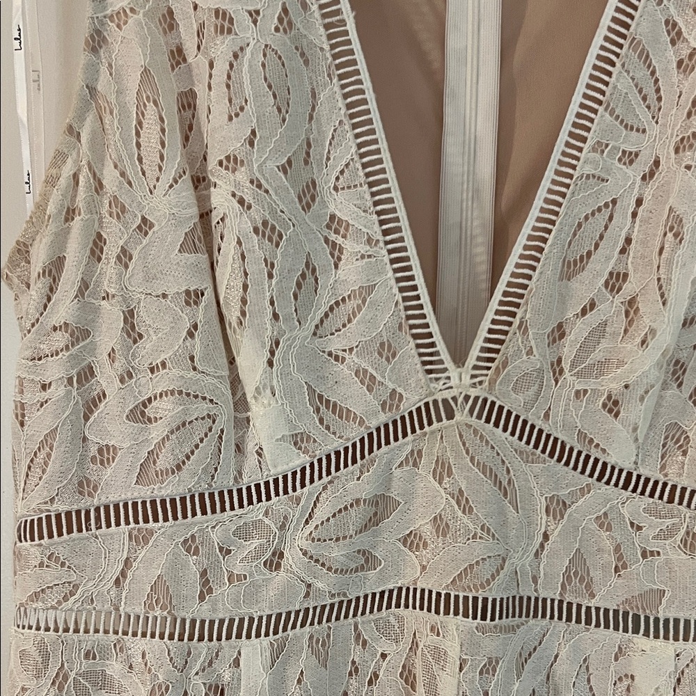 Lulu’s Cream Lace Jumpsuit - Picture 3 of 6